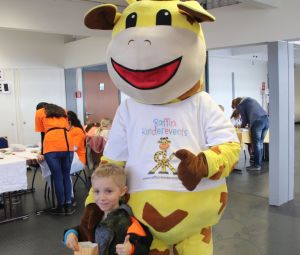 Raffini-Maskottchen-Walkact_Messe-29