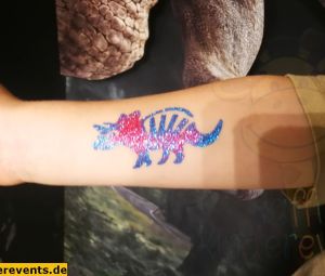 Engelhorn-Dinos-Basteln-Tattoos-0203.09.2022-41