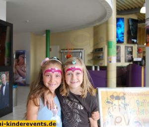 Facepainting-Kinofest-Kinocenter-Theaterhaus-Speyer-1011092022-21