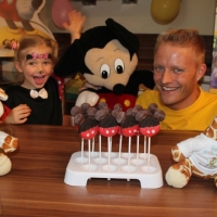 backen-fuer-kinder-mickey-mouse-cakes