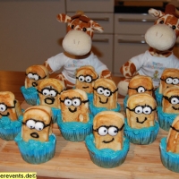 backen-fuer-kinder-minions-muffins-9-jpg