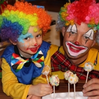 backen-mit-kindern-konfetti-cake-pops-fasching-party-20