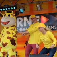 raffini-kinderevents-maskottchen-walk-act-27