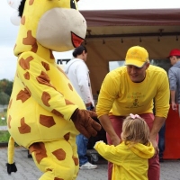 raffini-kinderevents-maskottchen-walk-act-33