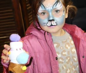 Facepainting-Advent-Basteln_Weisenheim-am-Berg-2022-39