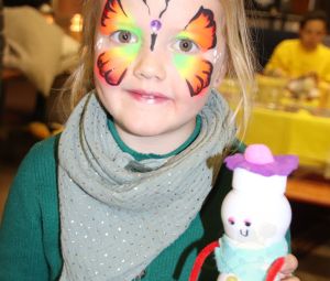 Facepainting-Advent-Basteln_Weisenheim-am-Berg-2022-41