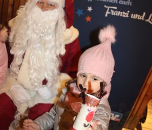 Nikolaus-Besuch_Adventsbasteln_Mannheim_2022-33