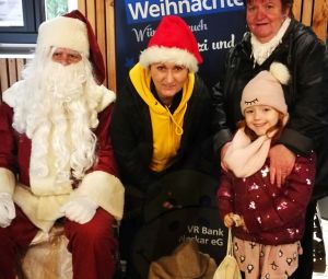 Nikolaus-Besuch_Adventsbasteln_Mannheim_2022-57