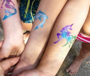 Glitzer-Tattoos-Sommerparty-78