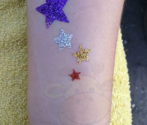 Glitzer-Tattoos_Haarstraehnchen_buchen-104