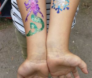 Glitzer-Tattoos_Haarstraehnchen_buchen-76