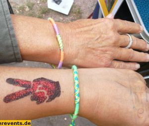 Glitzer-Tattoos_Haarstraehnchen_buchen-77