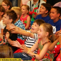 publikum-bilder-shows-kinderfest-hauptbahnhof-mannheim-20-07-50