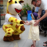 raffini-kinderevents-maskottchen-walk-act-mannheim-38