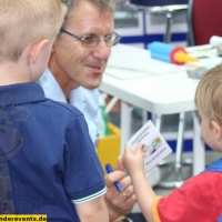 spiel-bastel-stationen-kinderfest-hauptbahnhof-mannheim-20-07-8