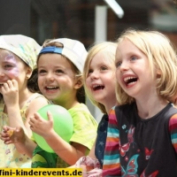 Kinder Sommerfest Hauptbahnhof Mannheim 2015 (10).JPG