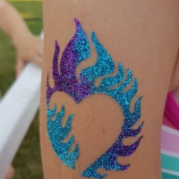 Sommerfest Freibad Wachenheim 2017-Glitzer Tattoos (2)