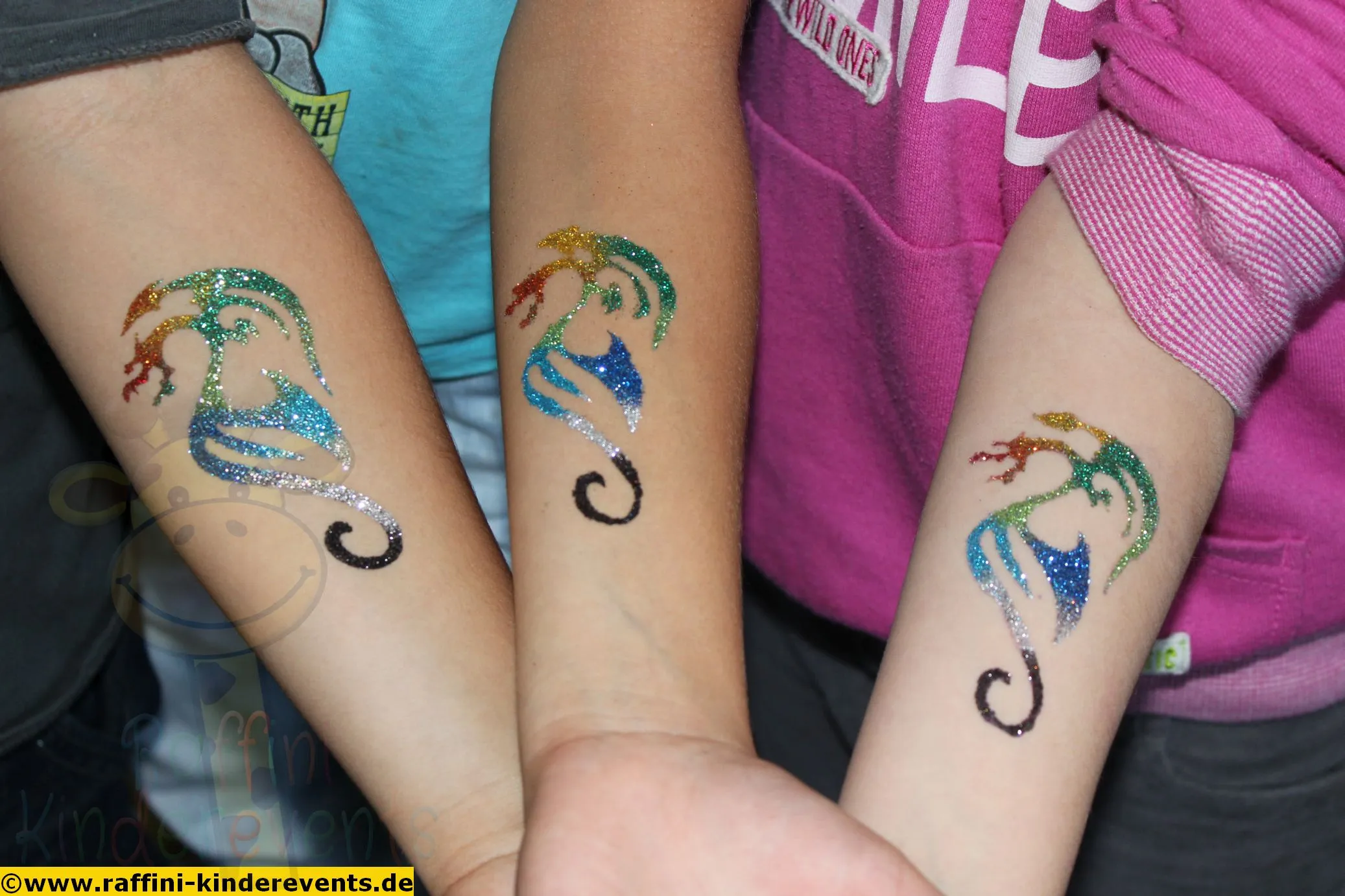 Glitzer Tattoos für Kinderfeste